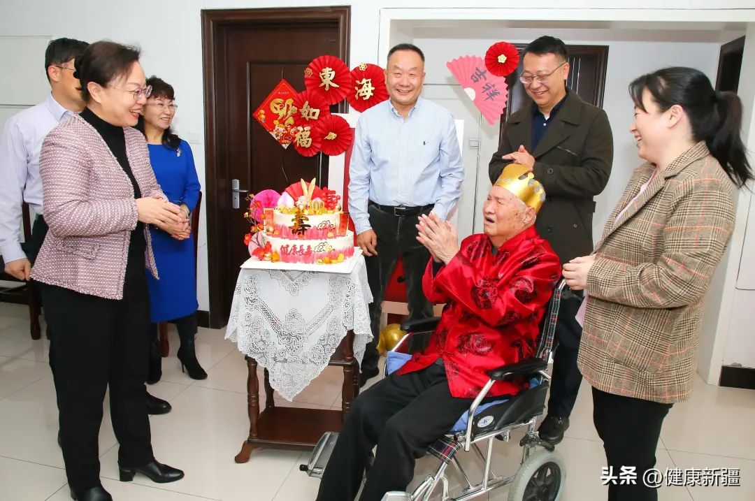 健康报：不辍耕耘，硕果累累，新疆医科大学庆祝田慧中教授百岁寿辰